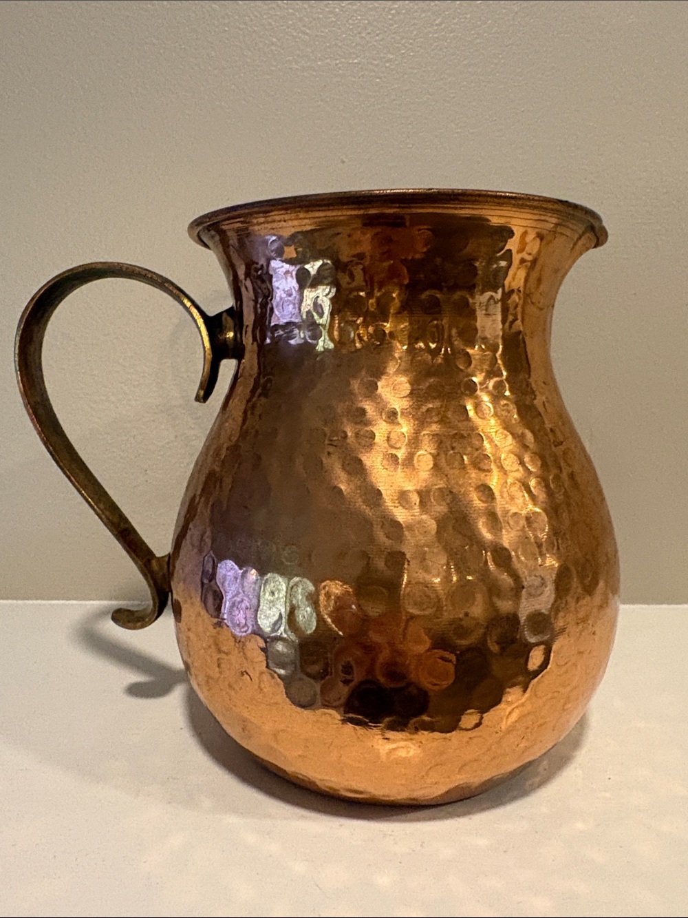 Vintage Hammered Copper Pitcher
Brass Handle Teleflora 6" Made In India